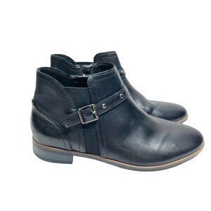 Clarks Trish Chelsea Black leather Booties Ankle boots Women's Size 9